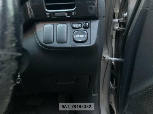 Toyota WISH 2006-01 7730942-16