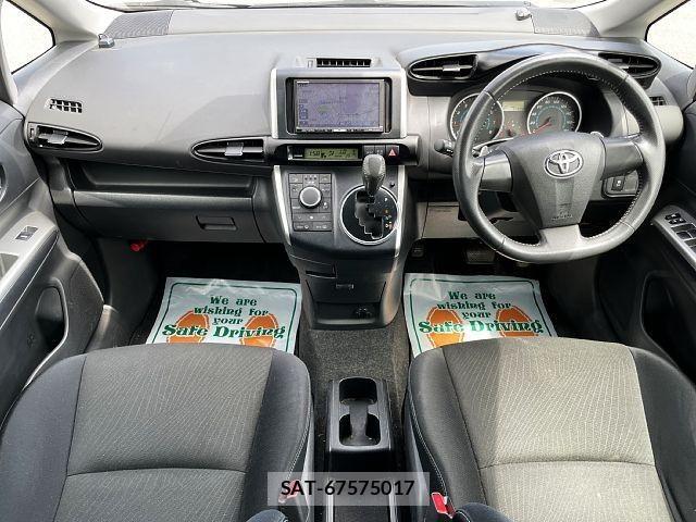Toyota WISH 2010-11 7730938-1