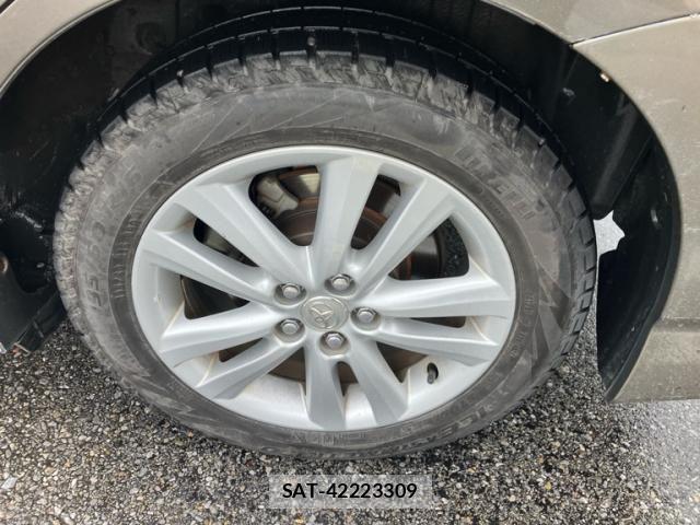 Toyota WISH 2012-03 7730959-8