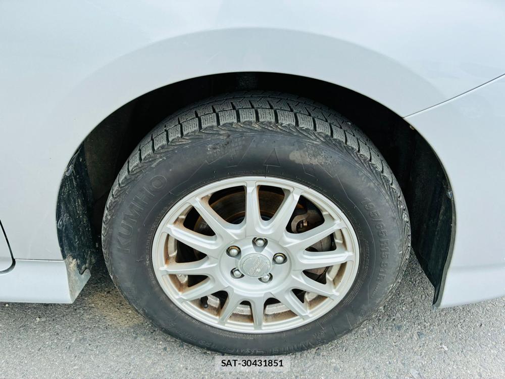 Toyota WISH 2013-05 7491205-28