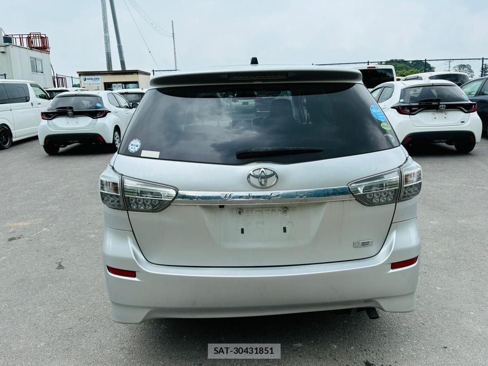 Toyota WISH 2013-05 7491205-3