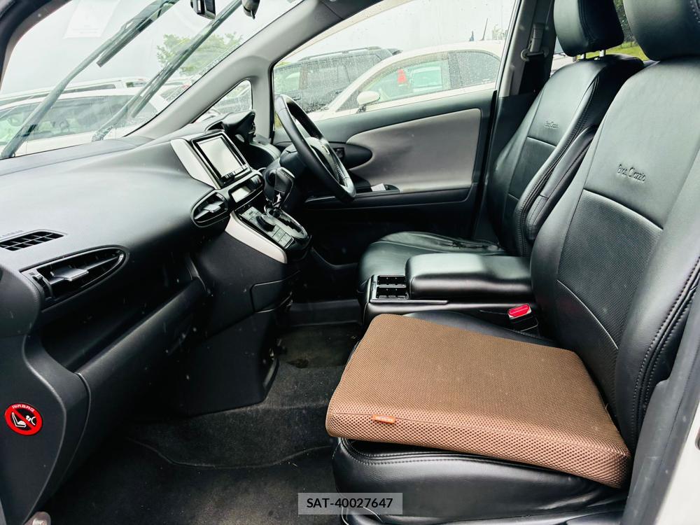 Toyota WISH 2010-07 7718203-10