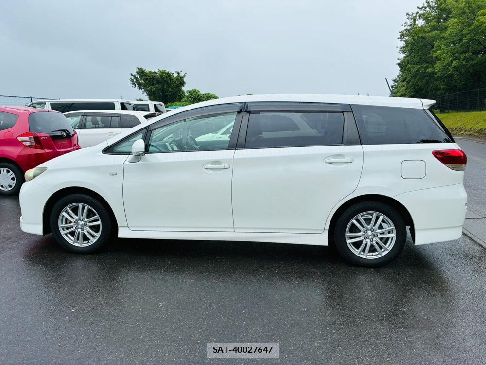Toyota WISH 2010-07 7718203-1