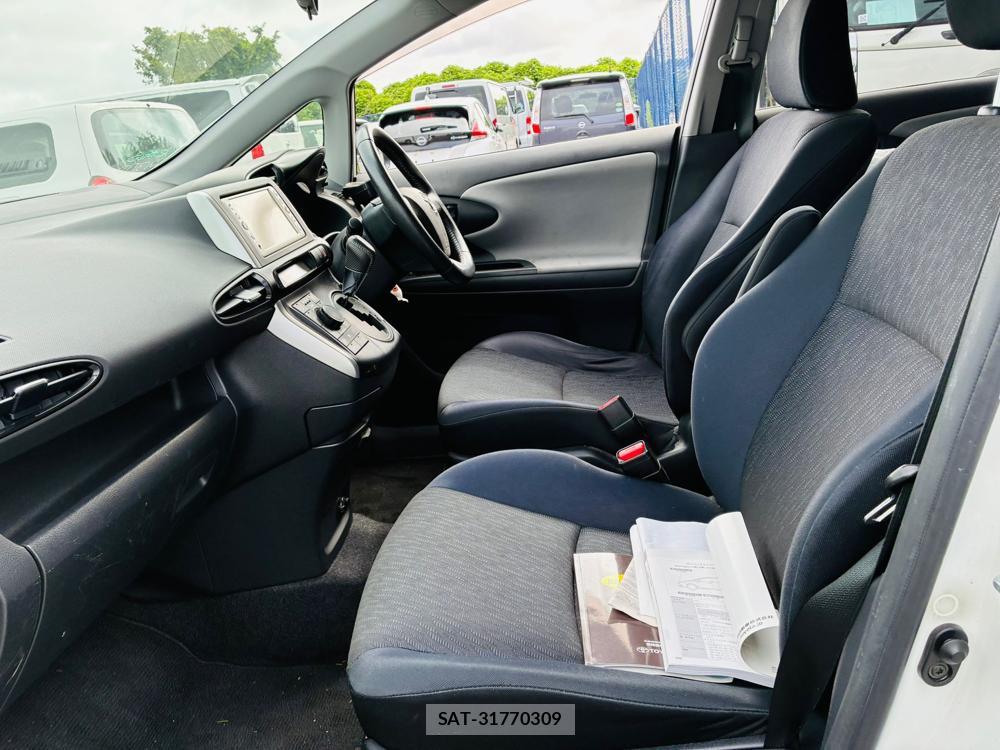 Toyota WISH 2011 7043693-10