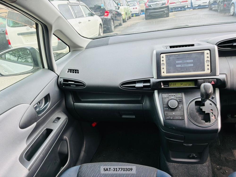 Toyota WISH 2011 7043693-17