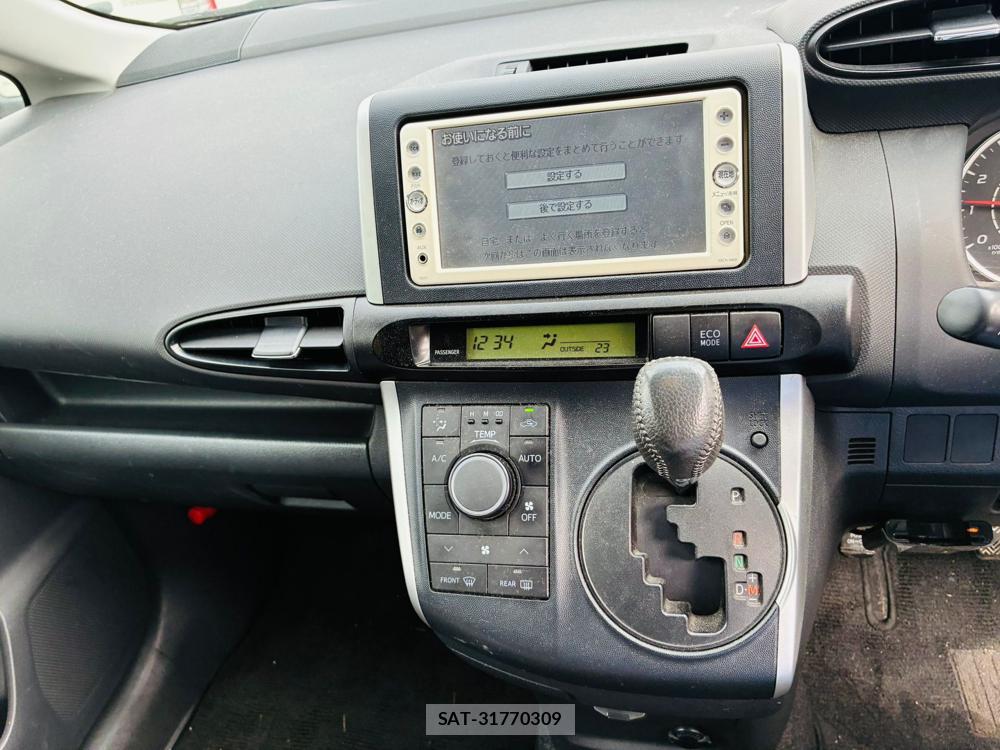 Toyota WISH 2011 7043693-19