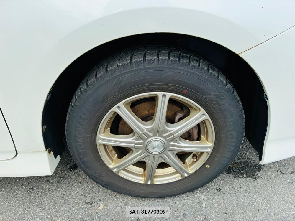 Toyota WISH 2011 7043693-28