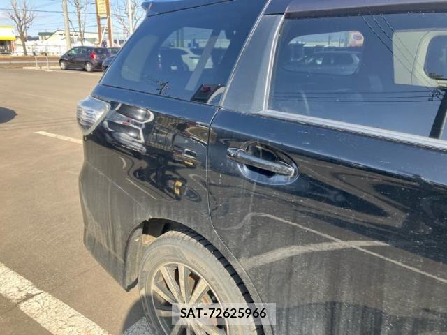 Toyota WISH 2012-09 7790676-11