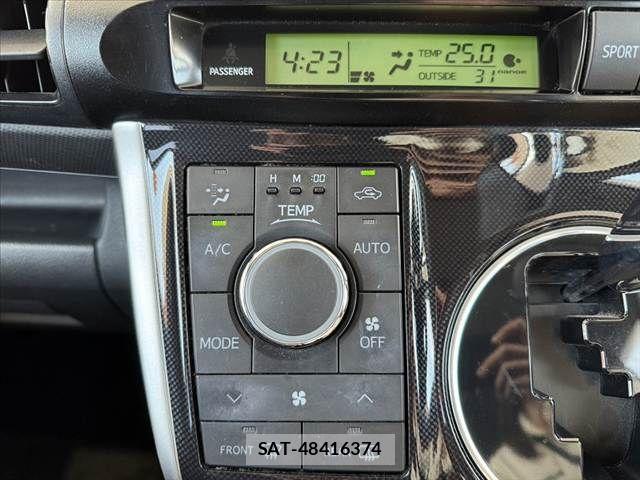 Toyota WISH 2012-05 7790675-9