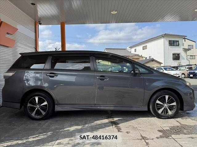 Toyota WISH 2012-05 7790675-13
