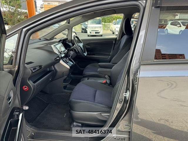Toyota WISH 2012-05 7790675-21