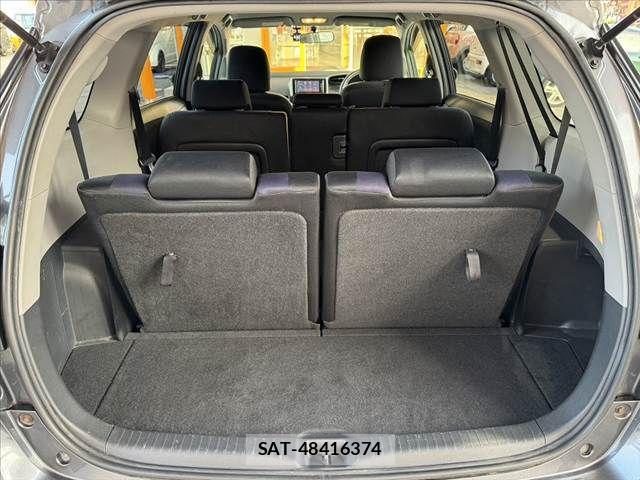 Toyota WISH 2012-05 7790675-24