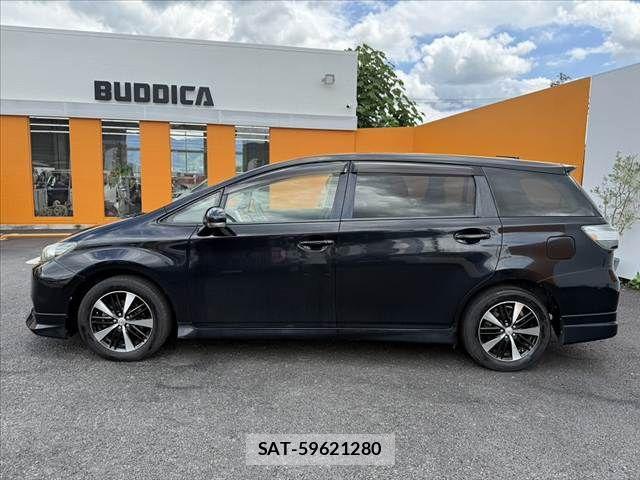 Toyota WISH 2015-07 7880646-10