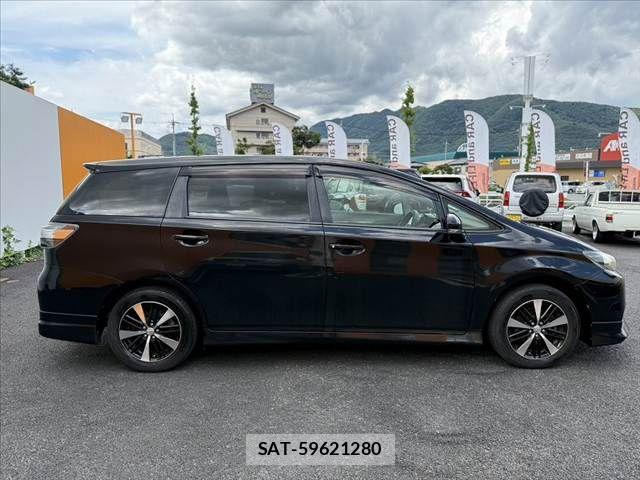 Toyota WISH 2015-07 7880646-11