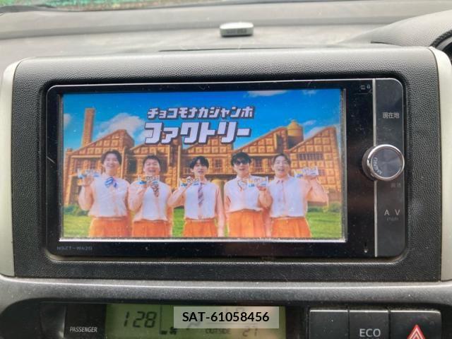 Toyota WISH 2013-10 7880653-18