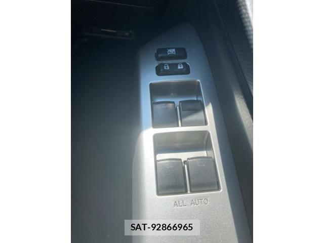 Toyota WISH 2009-09 7880651-13