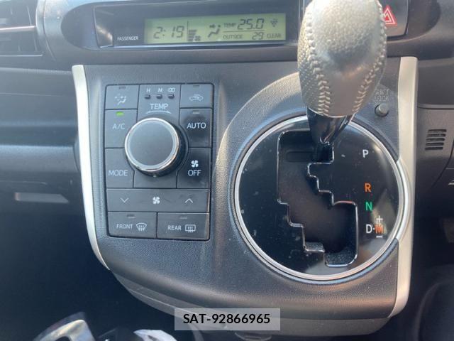 Toyota WISH 2009-09 7880651-18