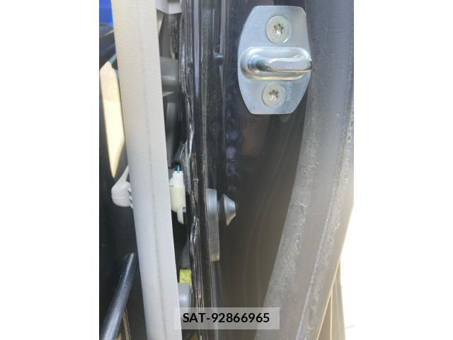 Toyota WISH 2009-09 7880651-22
