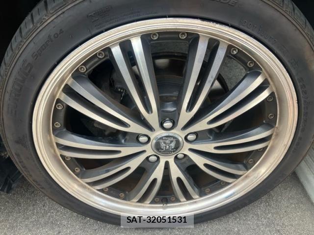 Toyota WISH 2013-07 7880649-12