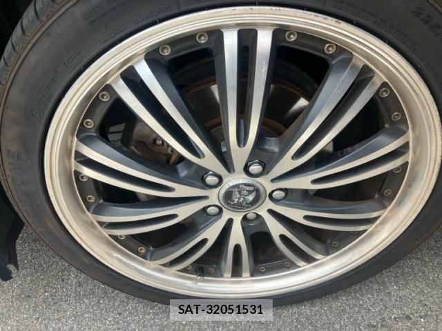 Toyota WISH 2013-07 7880649-13