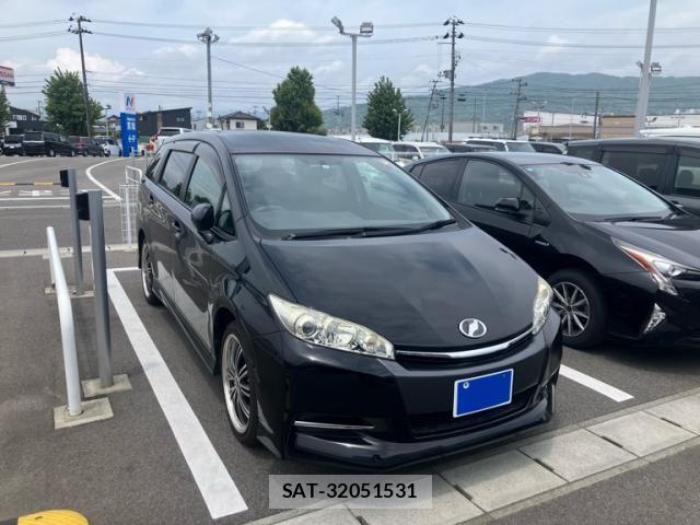 Toyota WISH 2013-07 7880649-1