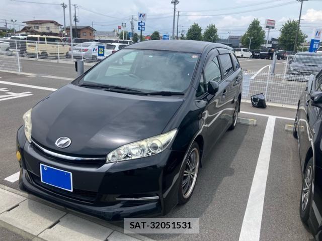 Toyota WISH 2013-07 7880649-2