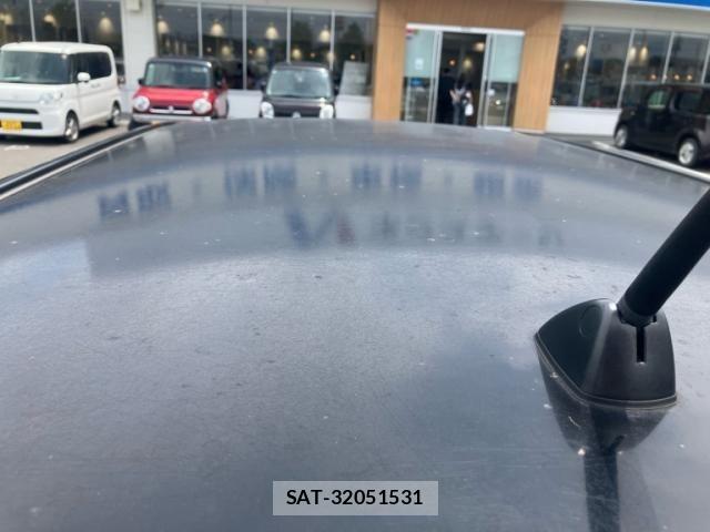 Toyota WISH 2013-07 7880649-6