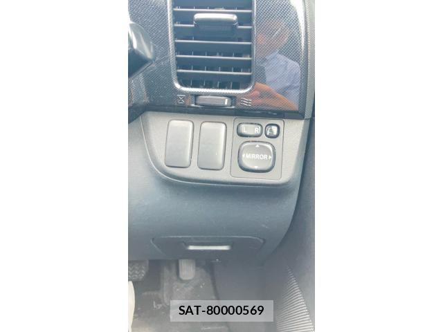 Toyota WISH 2005-07 7880647-13
