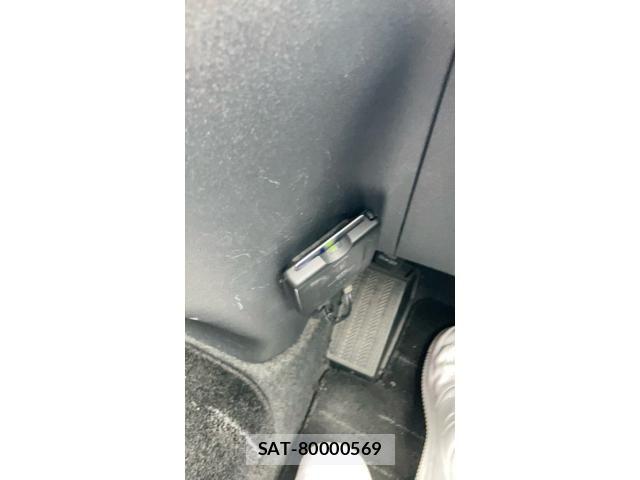 Toyota WISH 2005-07 7880647-15