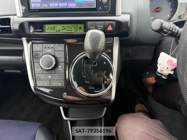 Toyota WISH 2012-05 7880645-17
