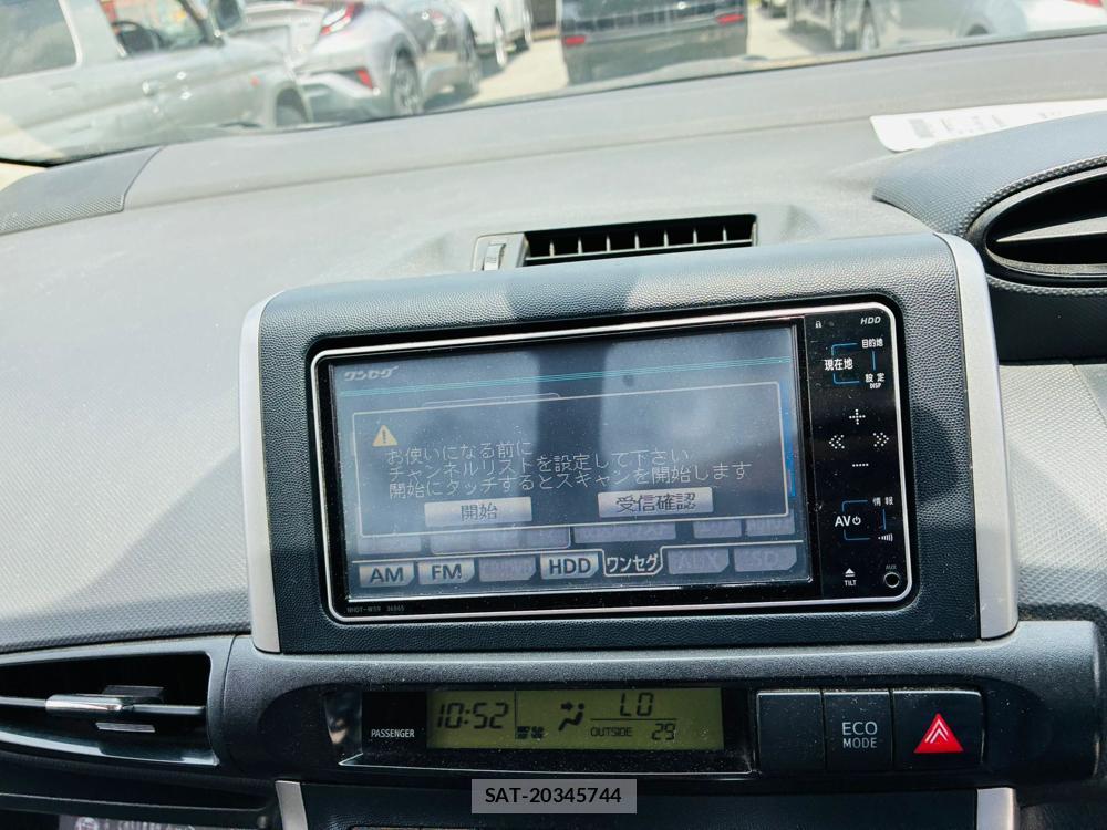 Toyota WISH 2010-10 7860326-17
