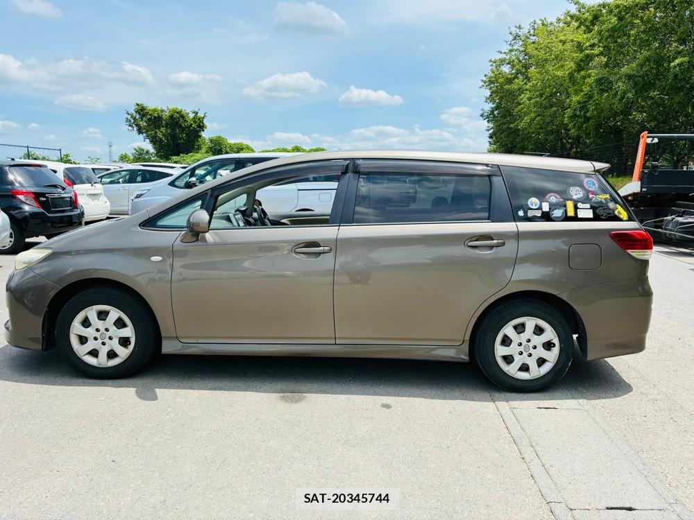 Toyota WISH 2010-10 7860326-1