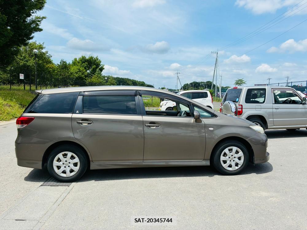 Toyota WISH 2010-10 7860326-5
