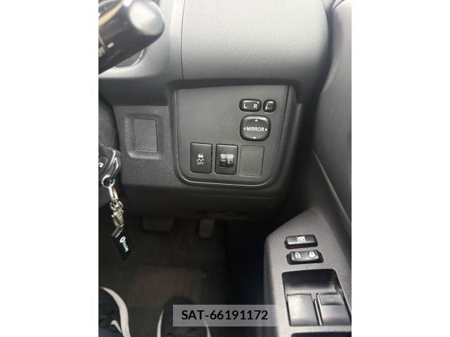Toyota WISH 2010-03 7964477-6
