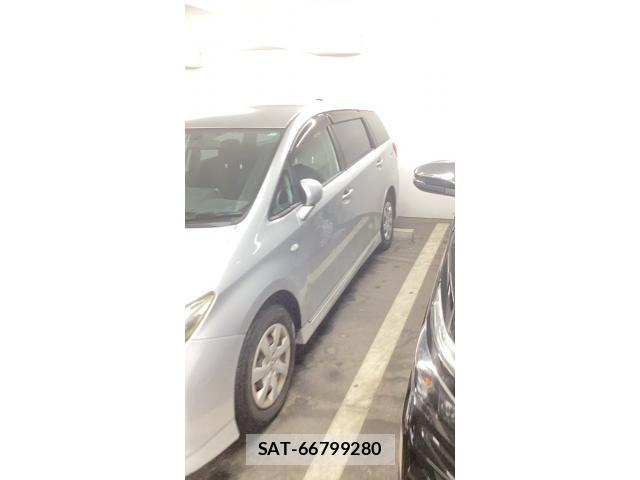Toyota WISH 2009-08 7964487-2