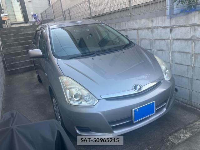 Toyota WISH 2007-04 7981632-1
