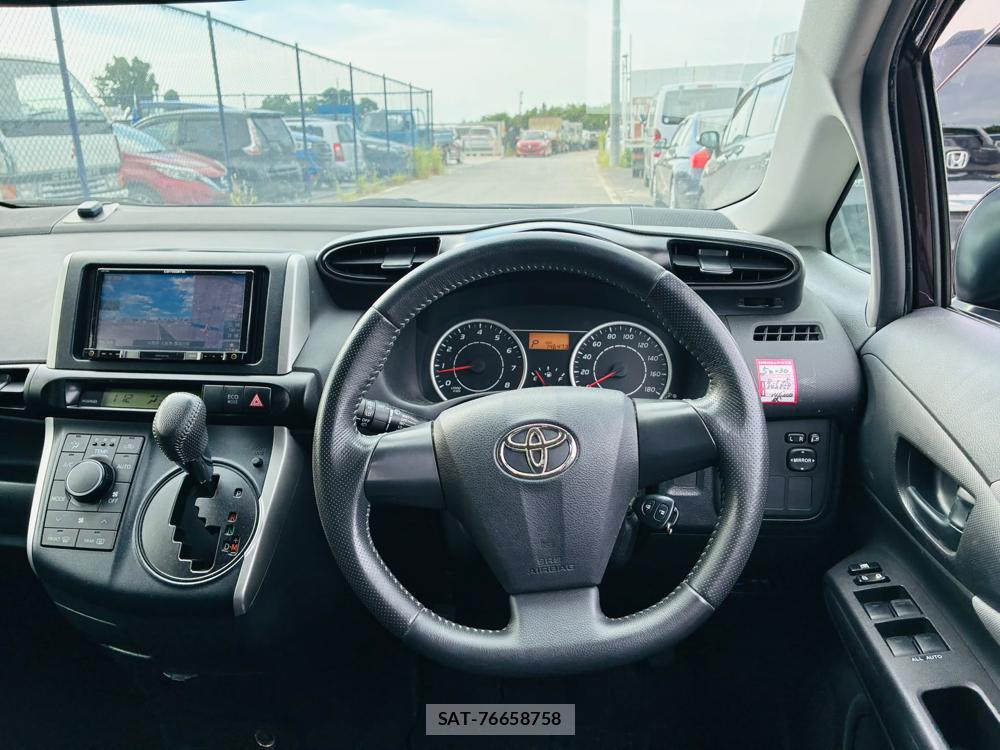Toyota WISH 2011-05 7781698-13