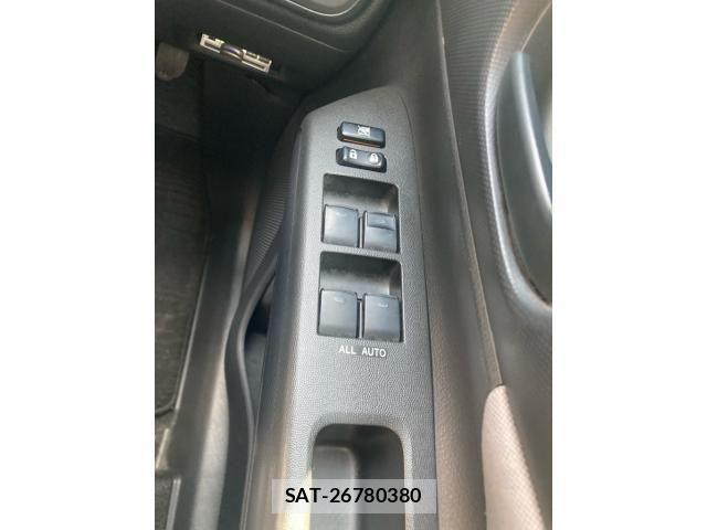 Toyota WISH 2011-09 7981630-18