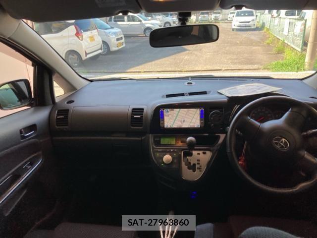 Toyota WISH 2005-10 7981631-13