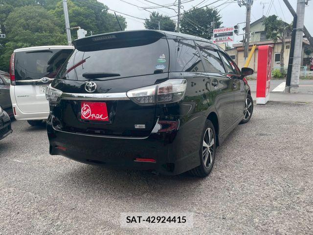 Toyota WISH 2015-01 8039303-1