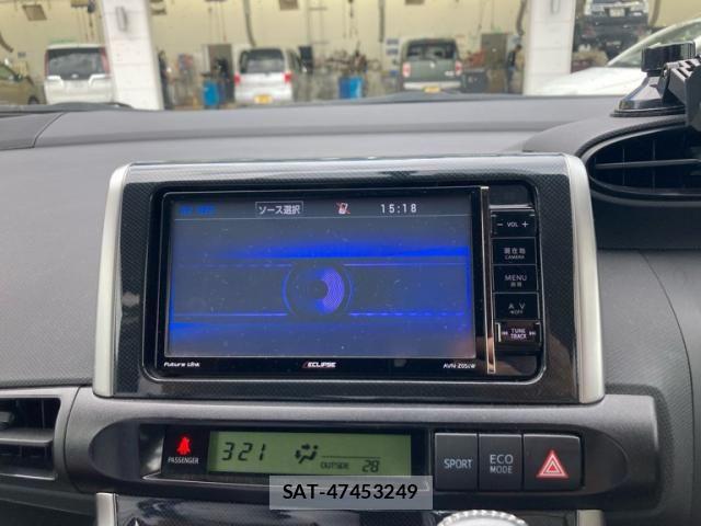 Toyota WISH 2016-10 8039302-18