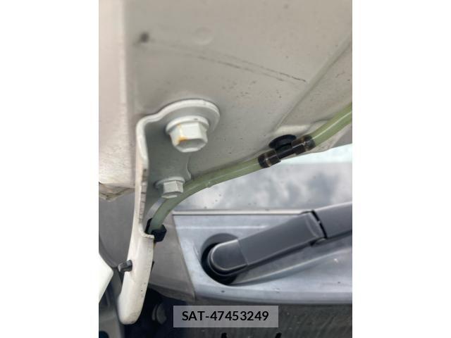 Toyota WISH 2016-10 8039302-6