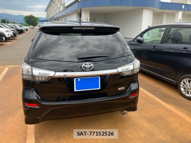 Toyota WISH 2015-11 8039308-6