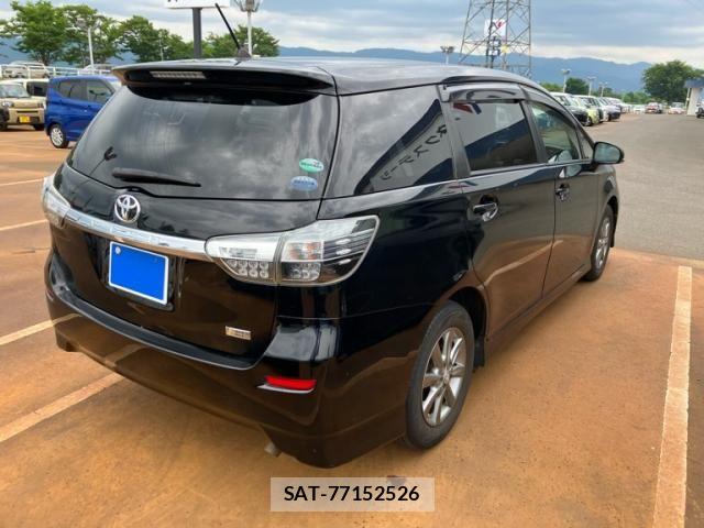 Toyota WISH 2015-11 8039308-7