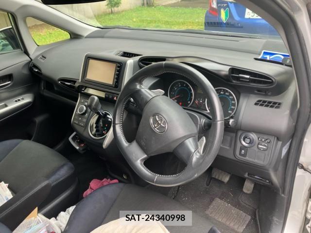 Toyota WISH 2009-12 8039328-12