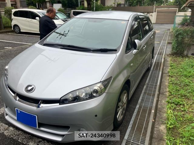 Toyota WISH 2009-12 8039328-3