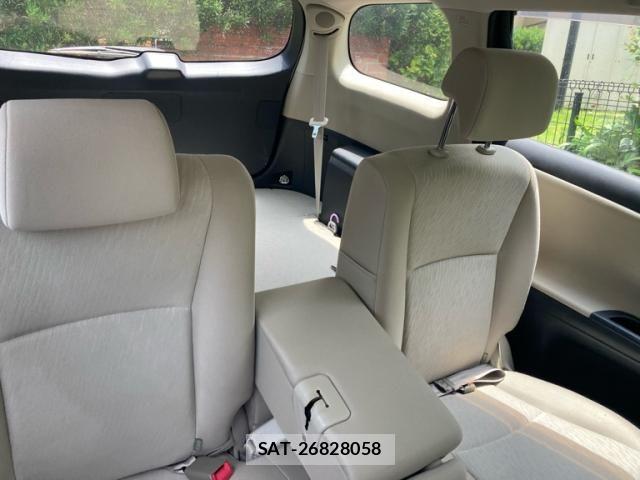 Toyota WISH 2010-07 8039329-16