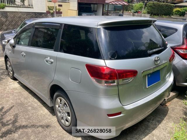Toyota WISH 2010-07 8039329-4