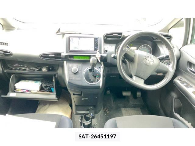 Toyota WISH 2009-12 8039322-13