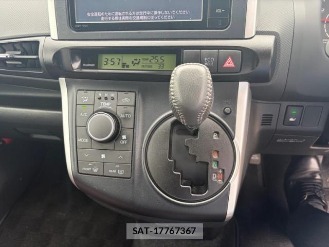 Toyota WISH 2010-06 8039318-6